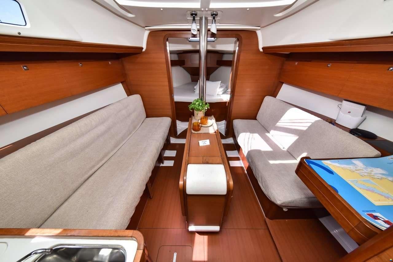 Dufour 350 GRAND LARGE