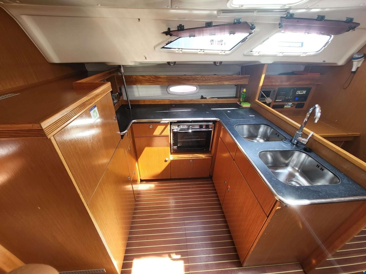 Bavaria 51 CRUISER