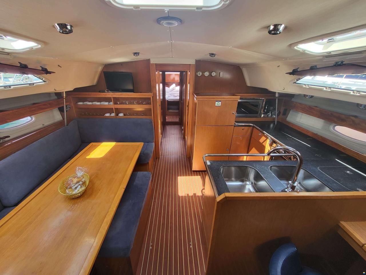 Bavaria 51 CRUISER