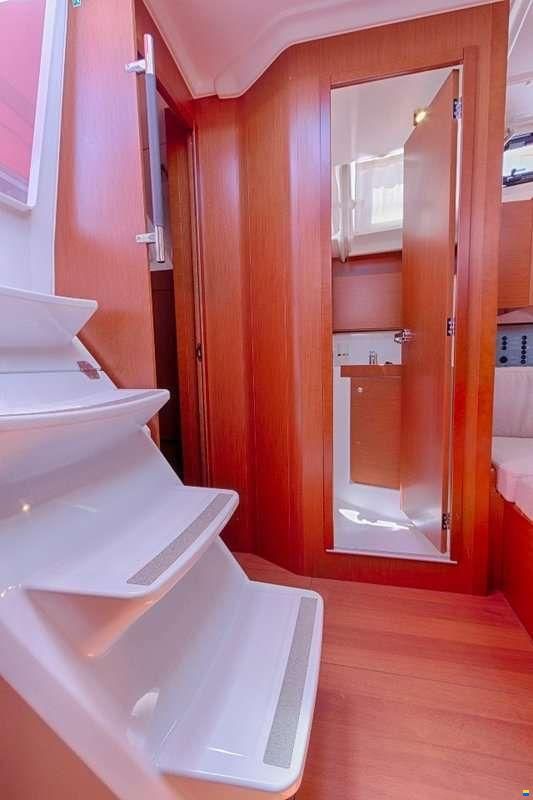 Beneteau OCEANIS 38.1
