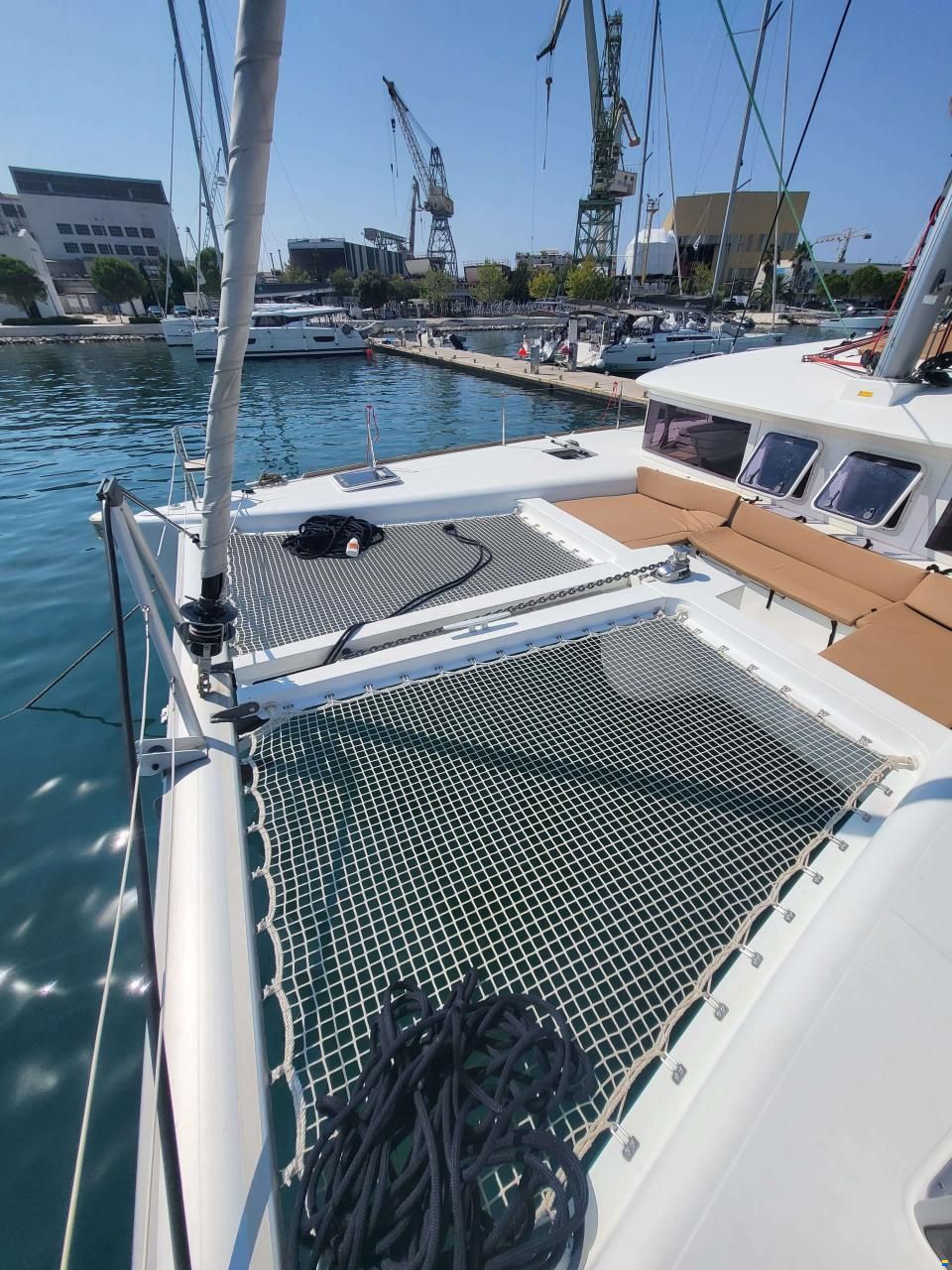 Lagoon 450 F