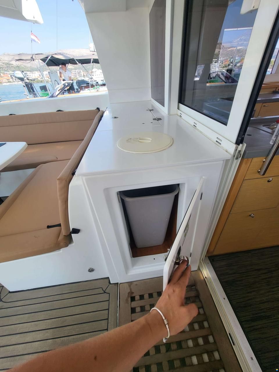 Lagoon 450 F