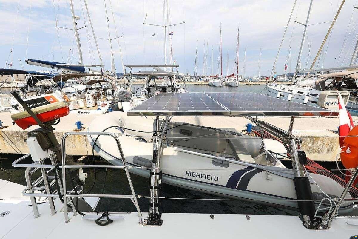 Lagoon 450 F