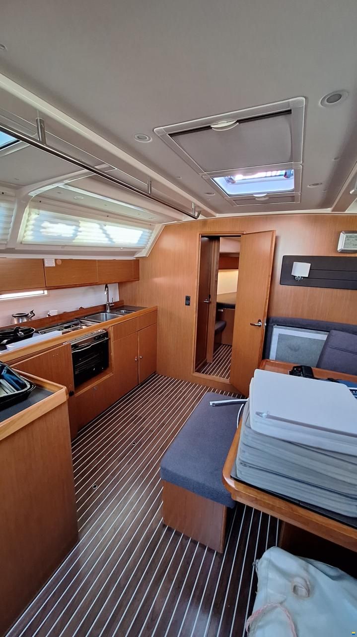 Bavaria CRUISER 46