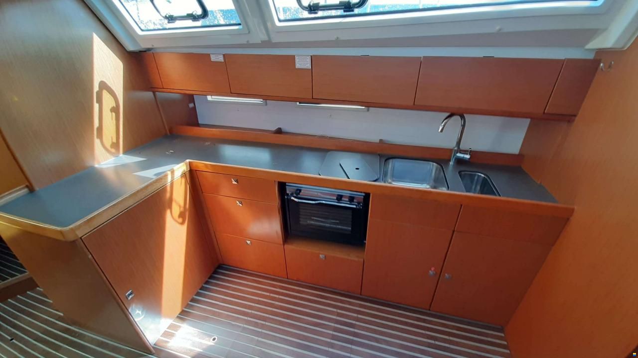 Bavaria CRUISER 46