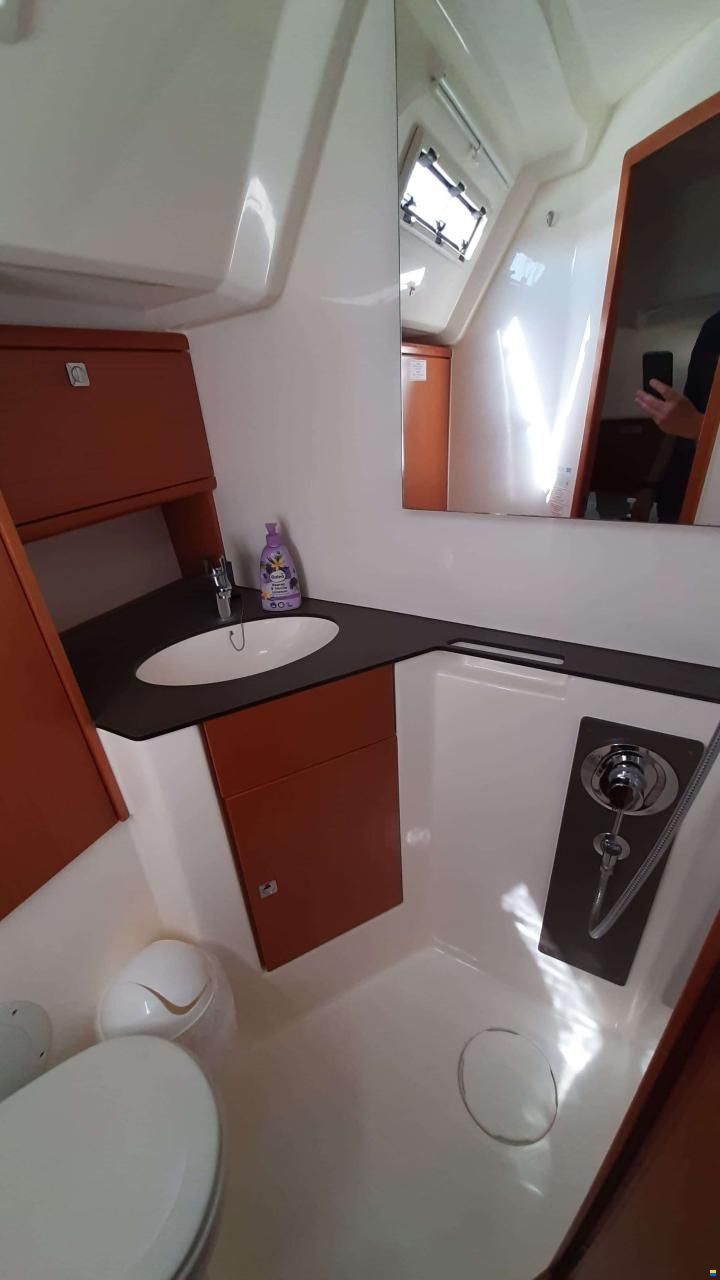 Bavaria CRUISER 46
