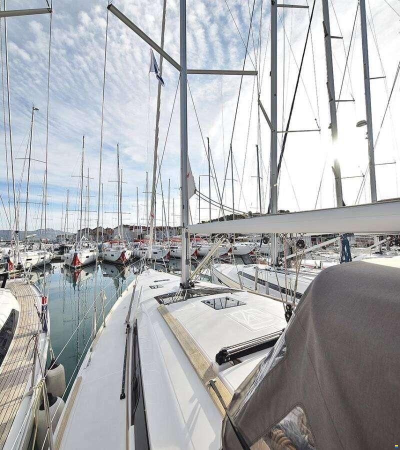 Dufour 412 GRAND LARGE