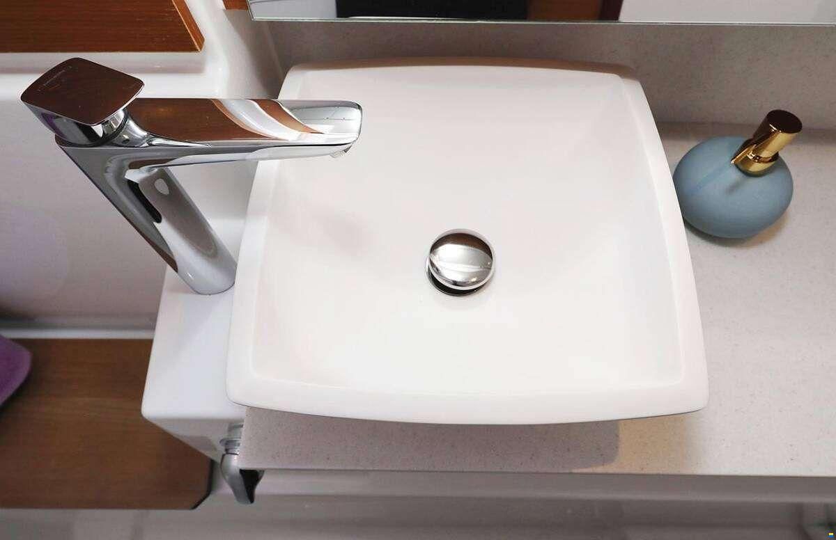 Dufour 412 GRAND LARGE