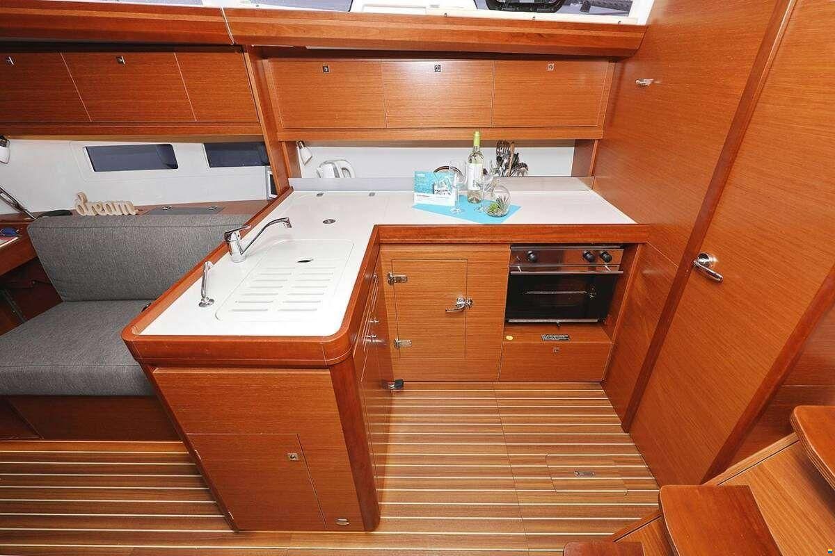 Dufour 412 GRAND LARGE