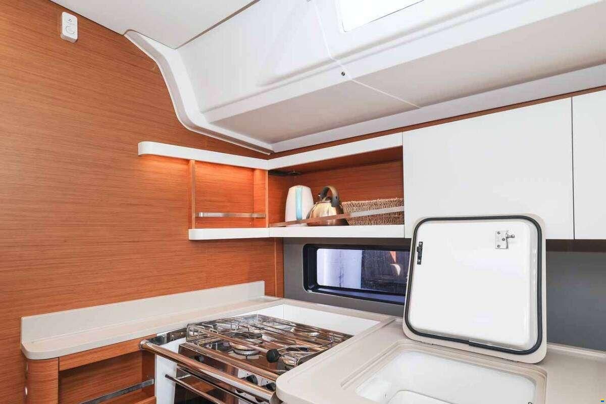 Dufour 44