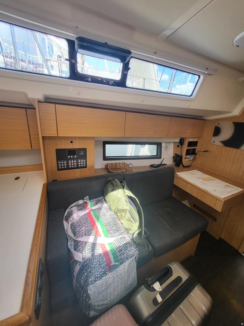 Bavaria C42