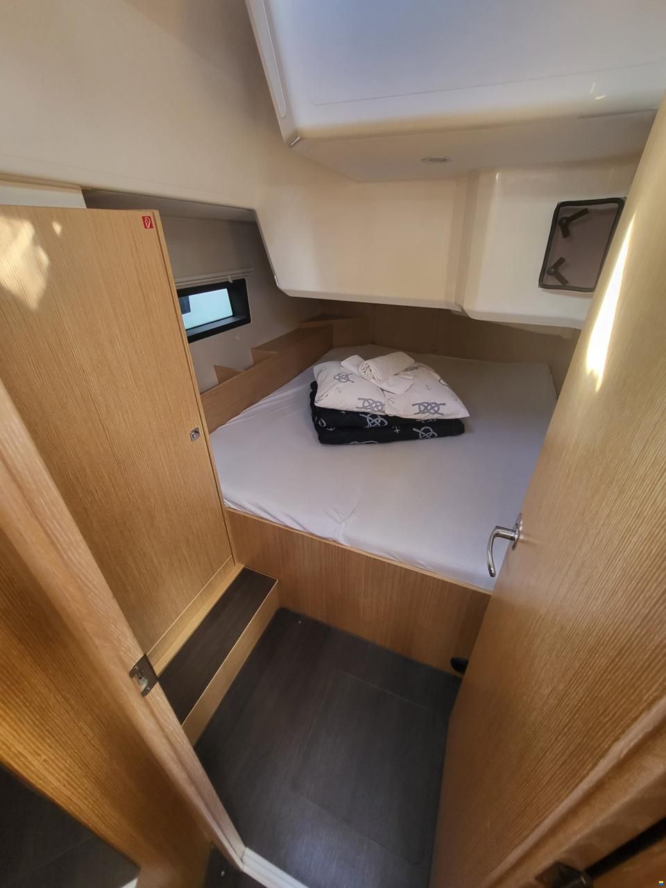 Bavaria C42