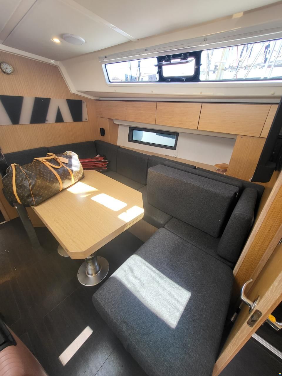 Bavaria C42