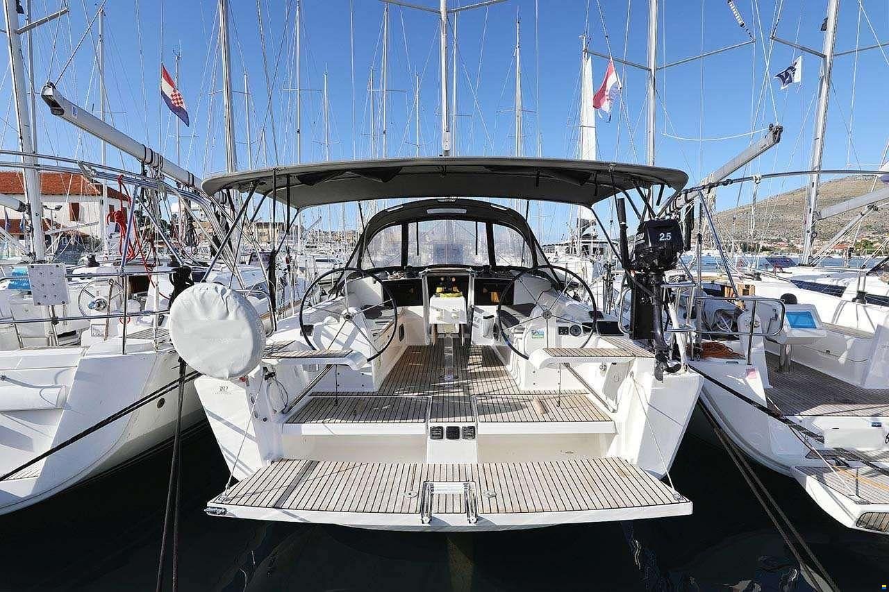Dufour 382 GRAND LARGE
