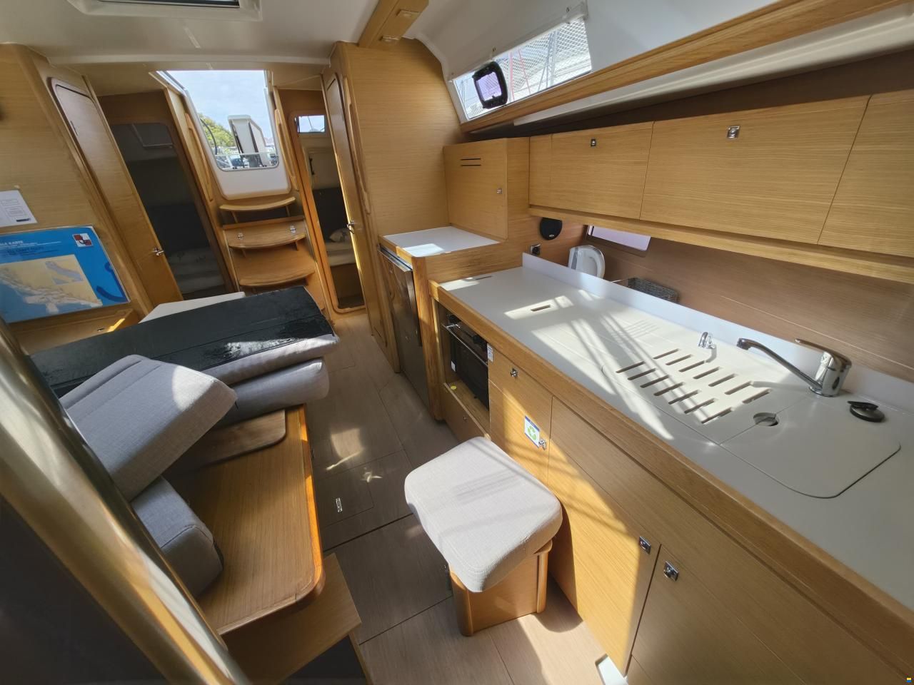 Dufour 382 GRAND LARGE
