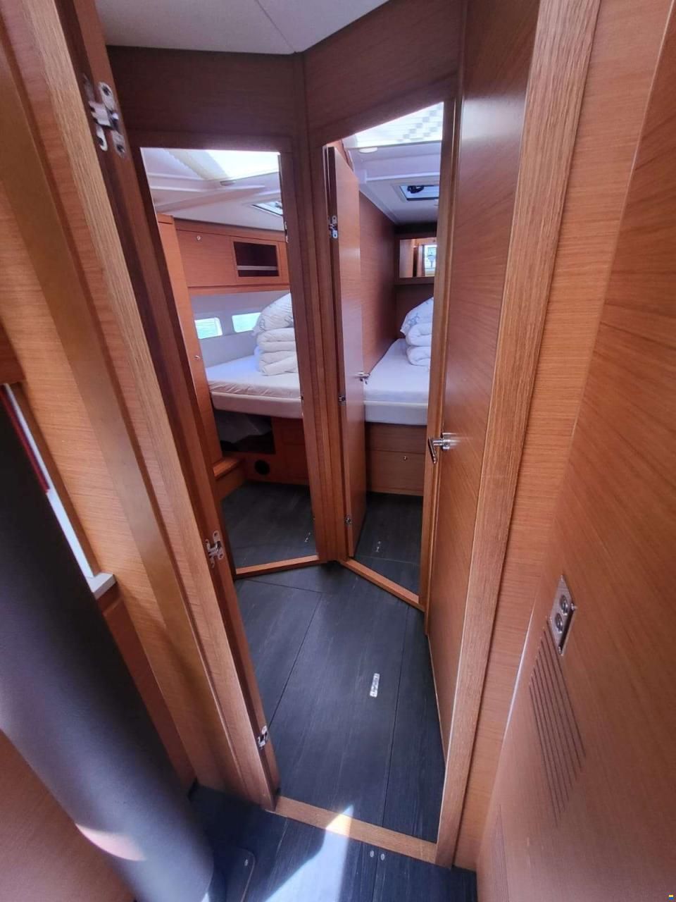 Dufour 530