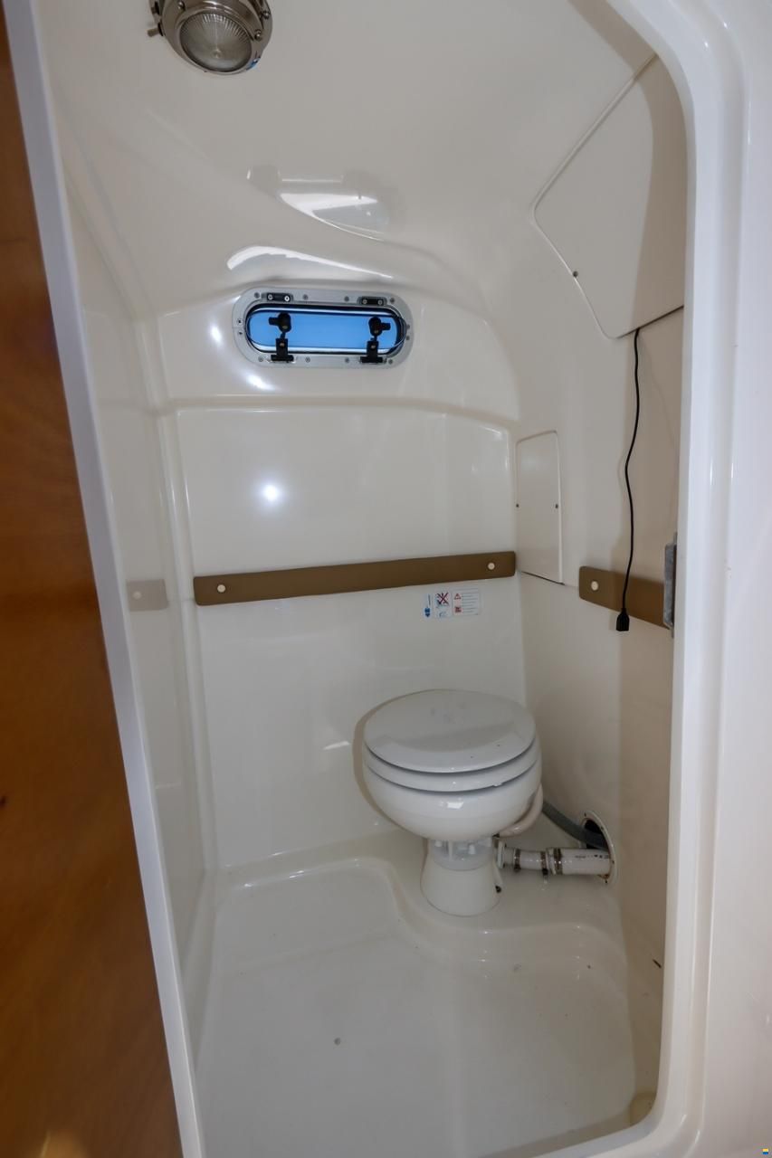 Karel Ionian Sun 680