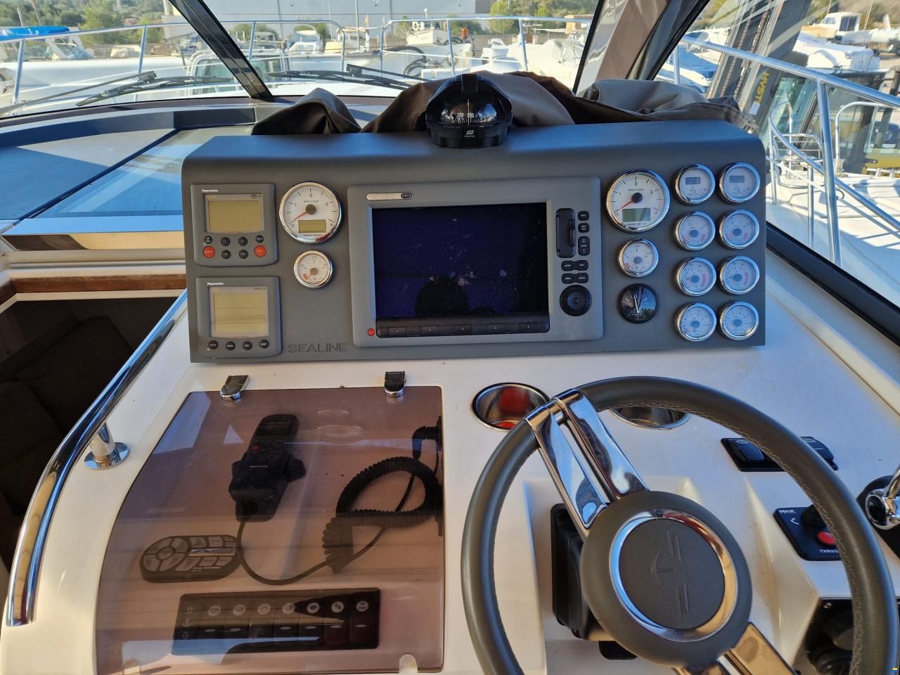 Sealine SC 35