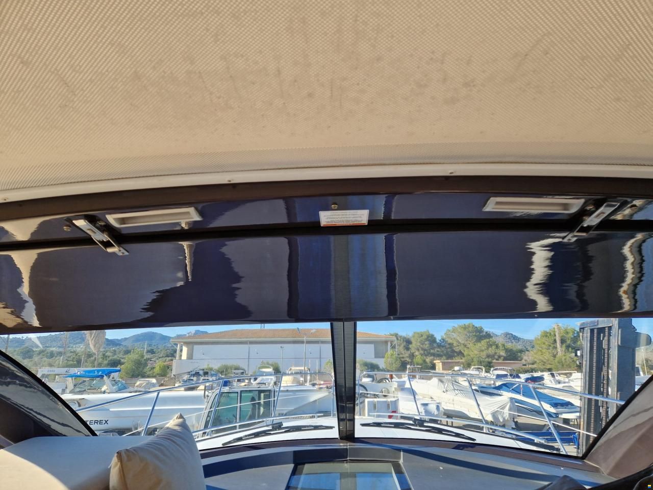 Sealine SC 35