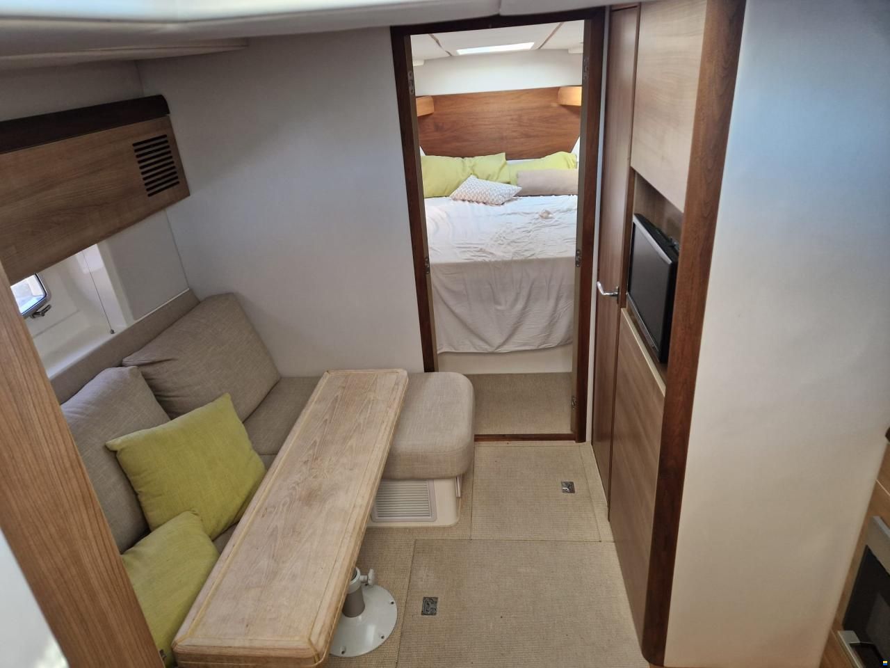 Sealine SC 35