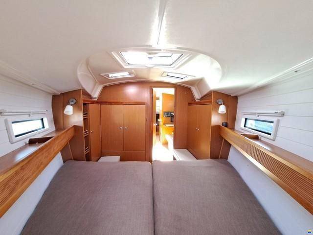 Bavaria 36