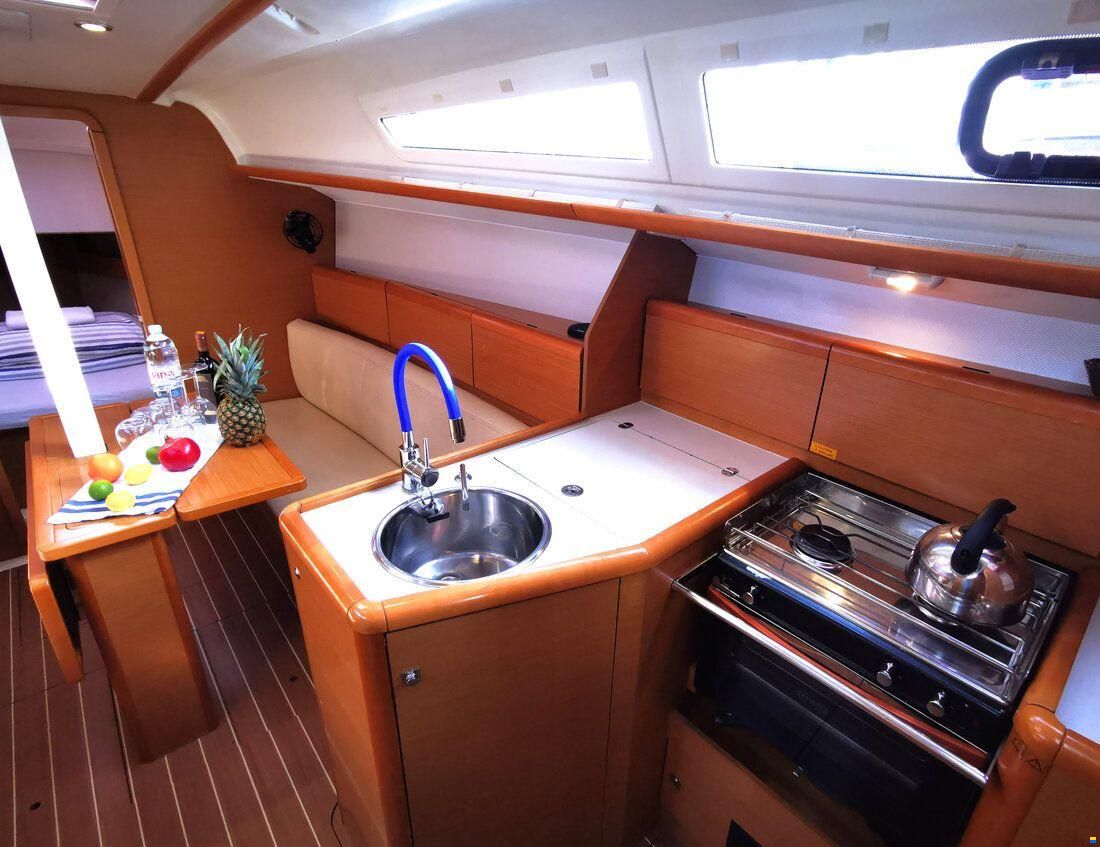Jeanneau Sun Odyssey 33i