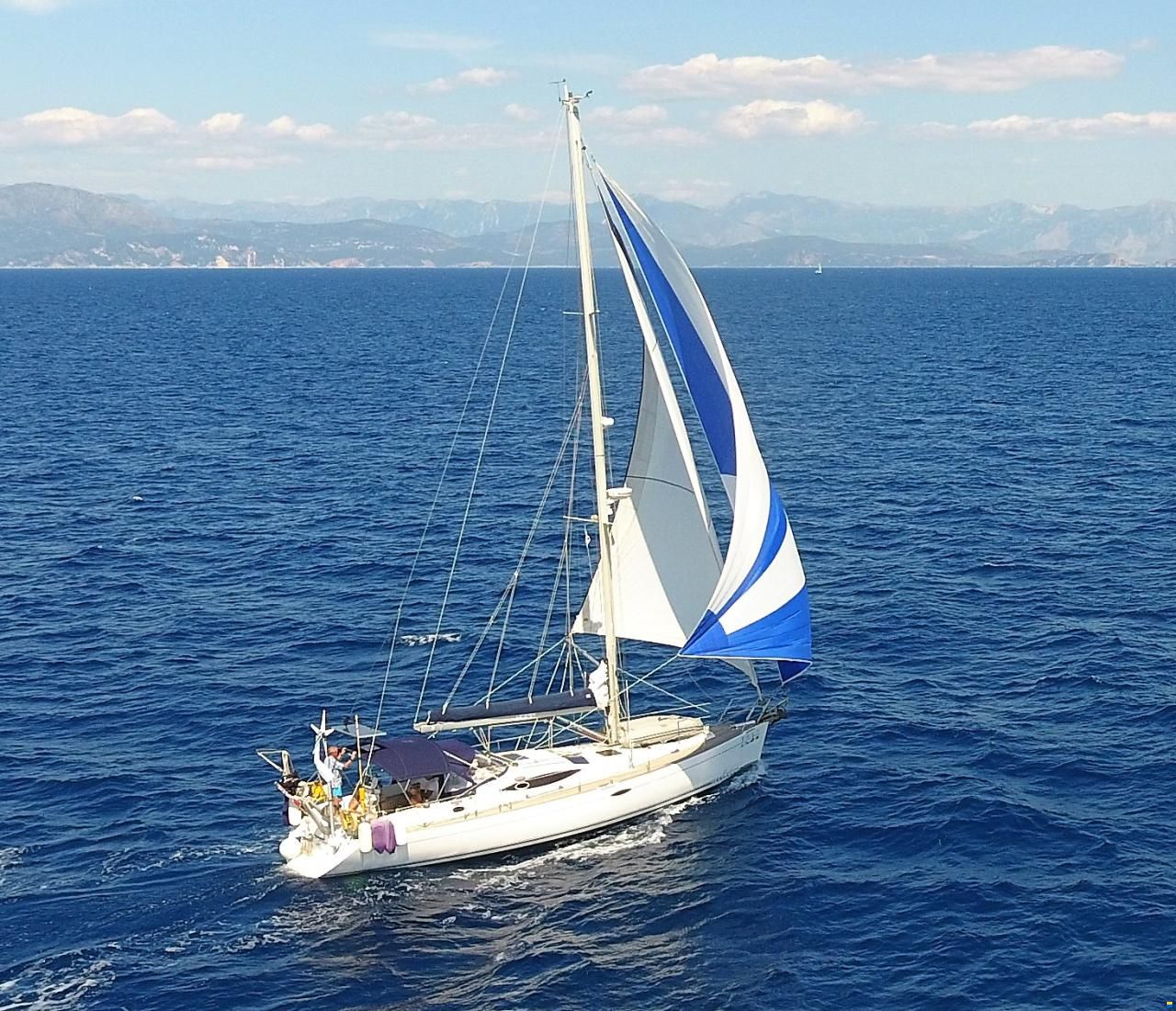 2007 Alliaura Feeling 44 Lift Keel, GBP 175,000, image size:1280x1100