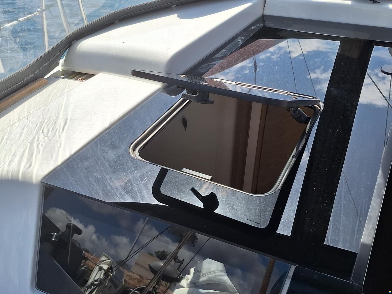 Hanse 418