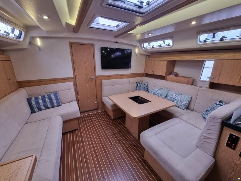 Hanse 445