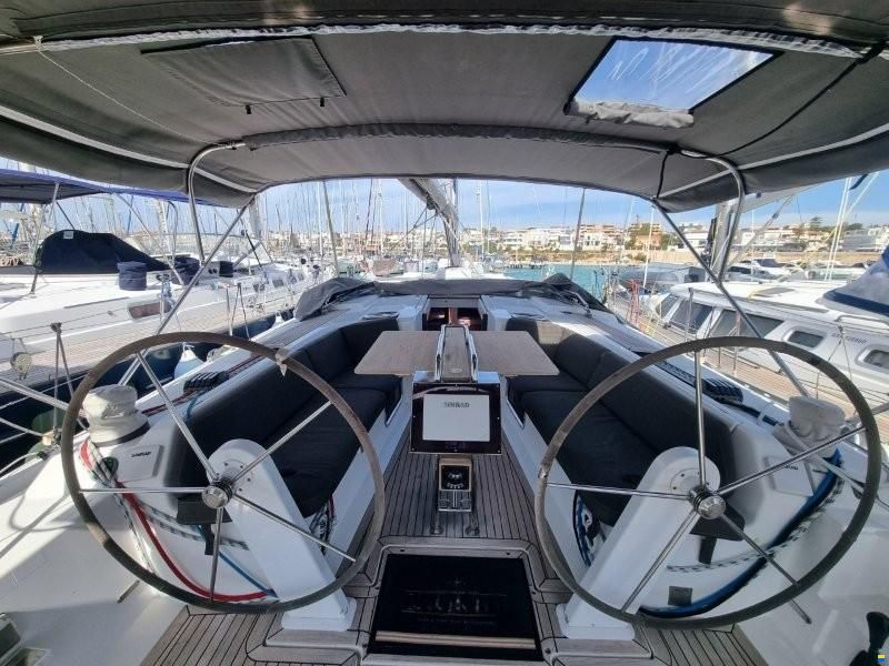 Hanse 445