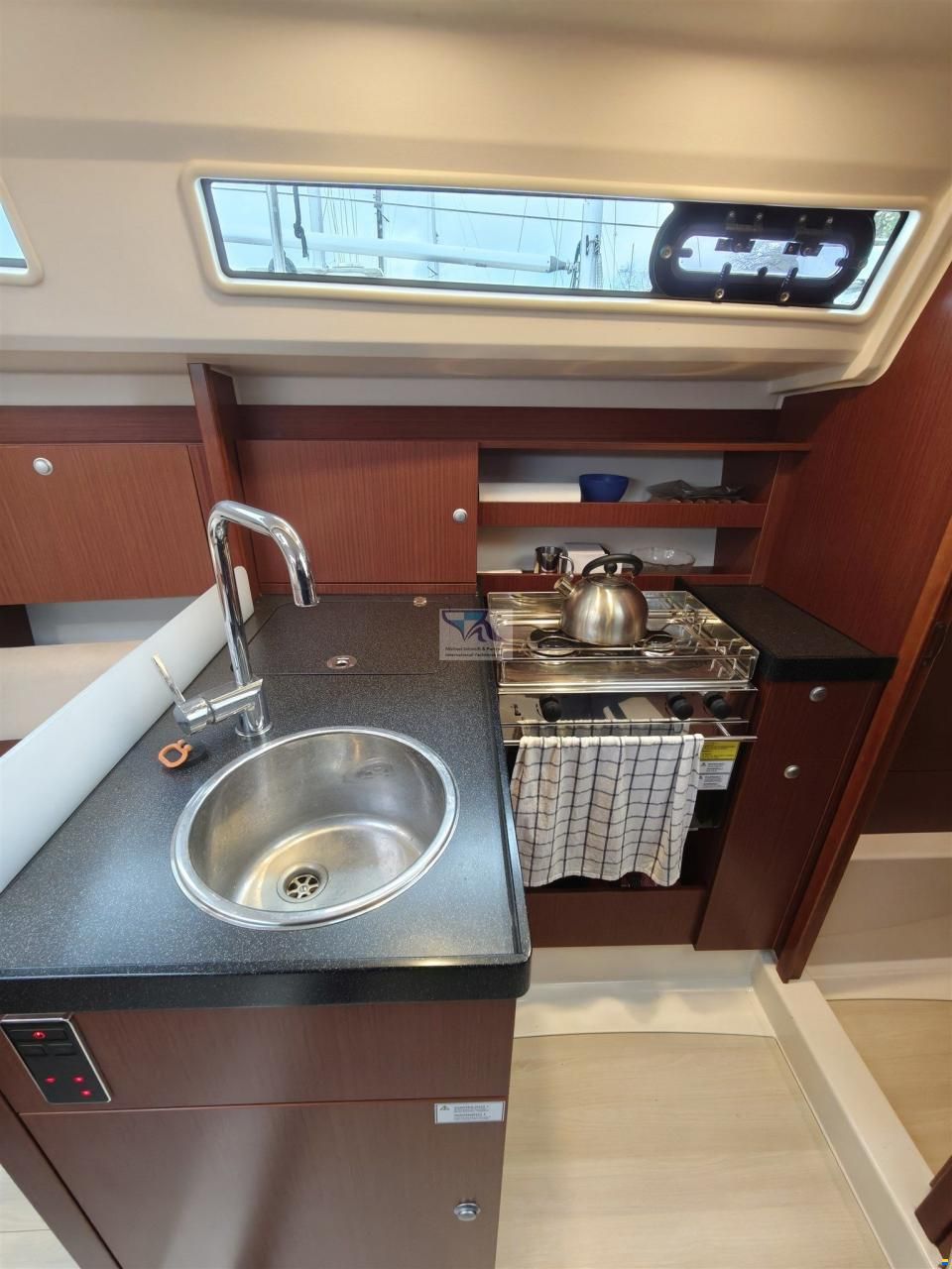 Hanse 315