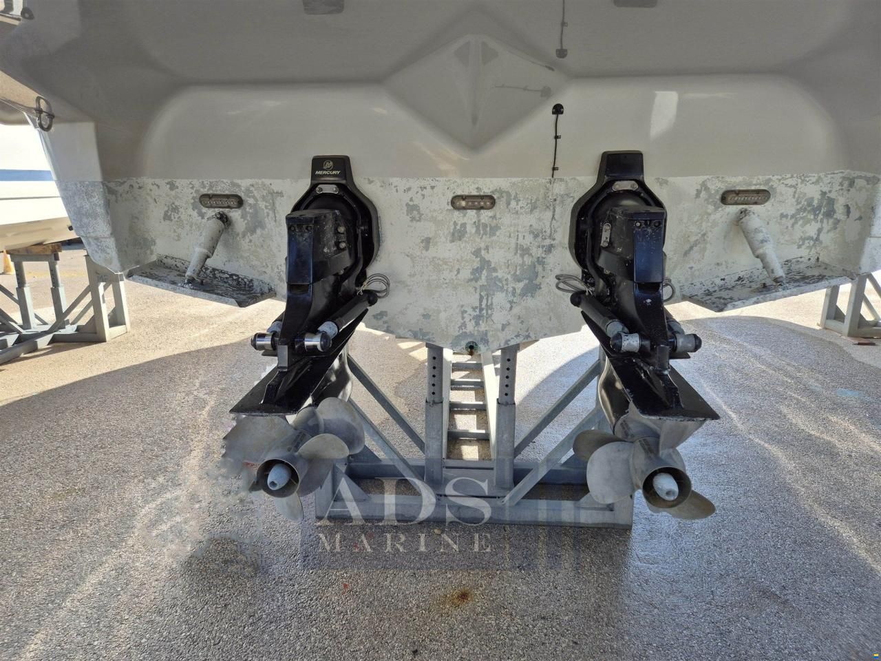 Crownline 320CR