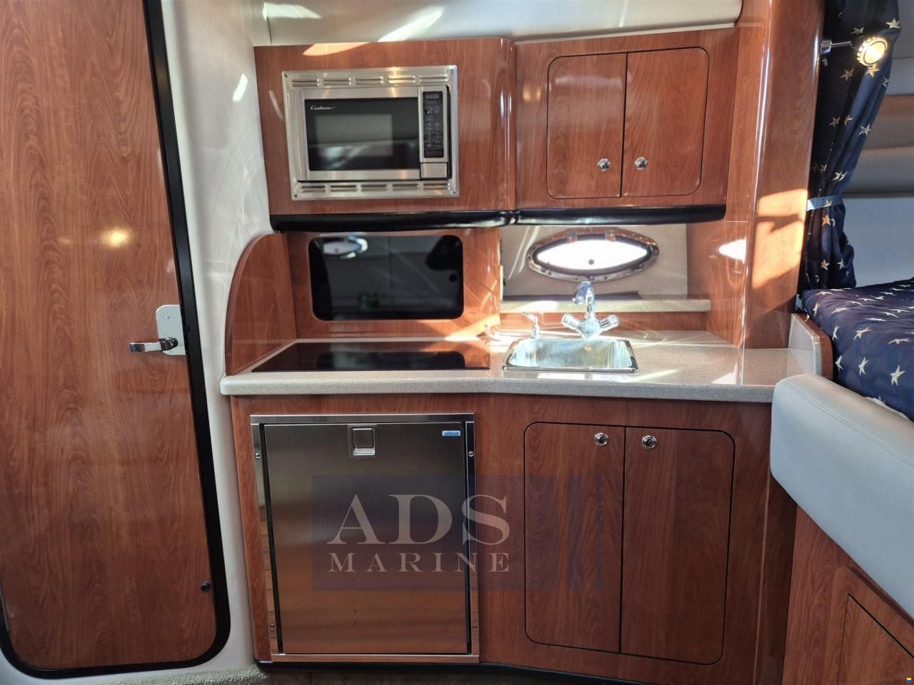 Crownline 320CR