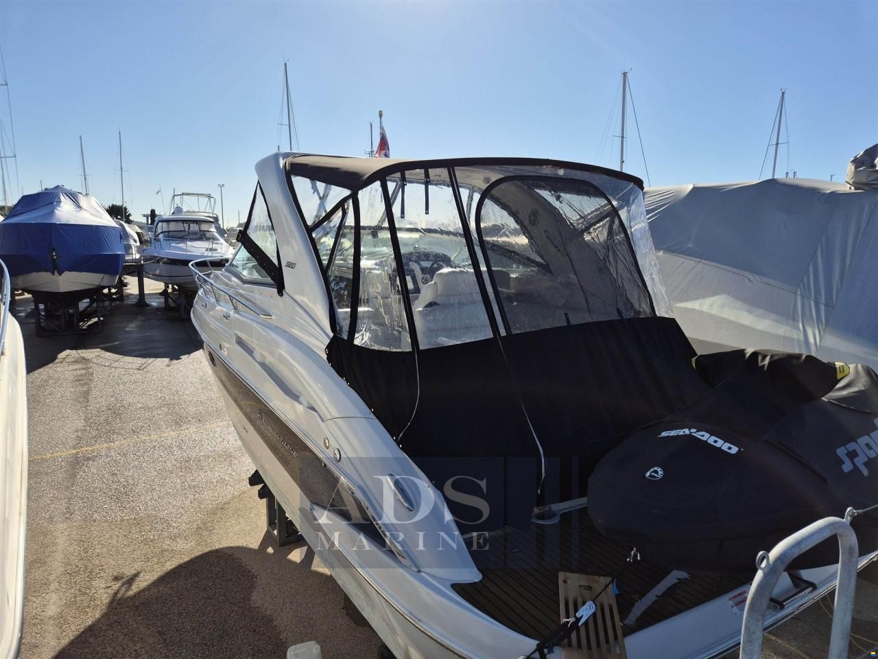 Crownline 320CR