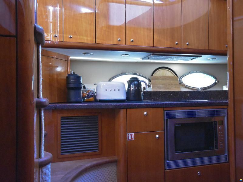 Sunseeker Predator 52
