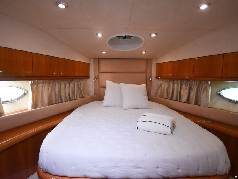 Sunseeker Predator 52