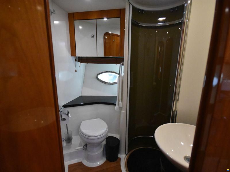 Sunseeker Predator 52