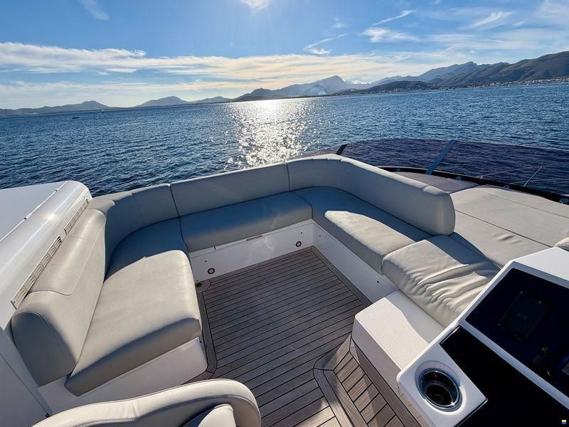 Sunseeker Manhattan 55
