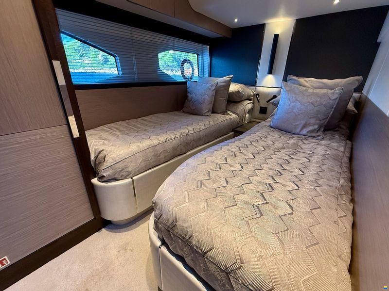 Sunseeker Manhattan 55