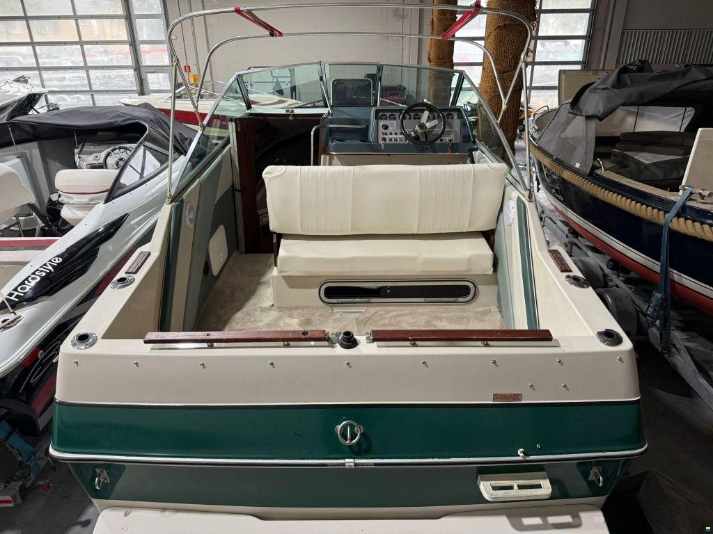 Sea Ray Seville