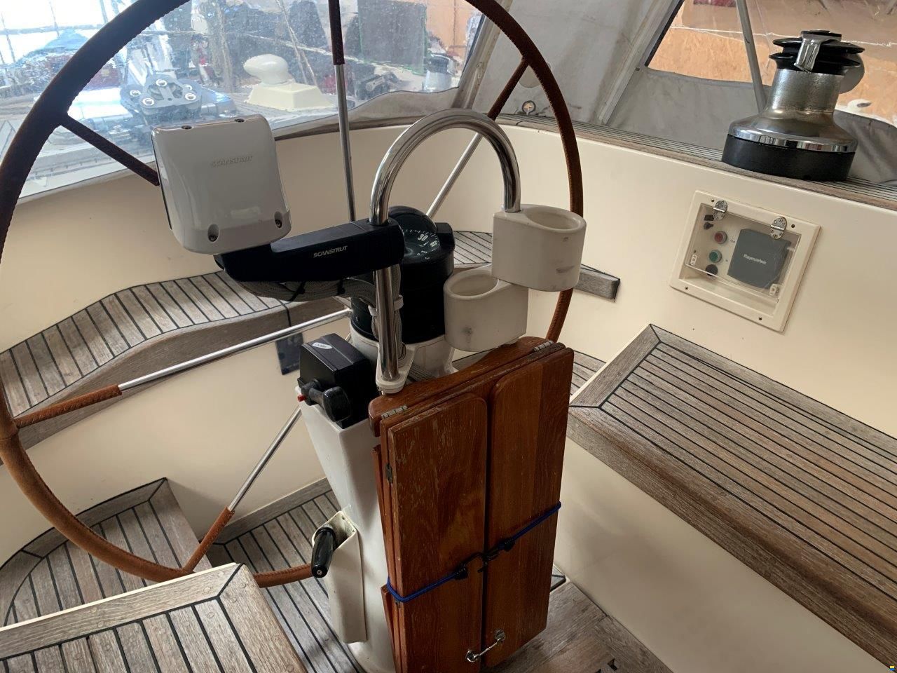 Hallberg-Rassy 45