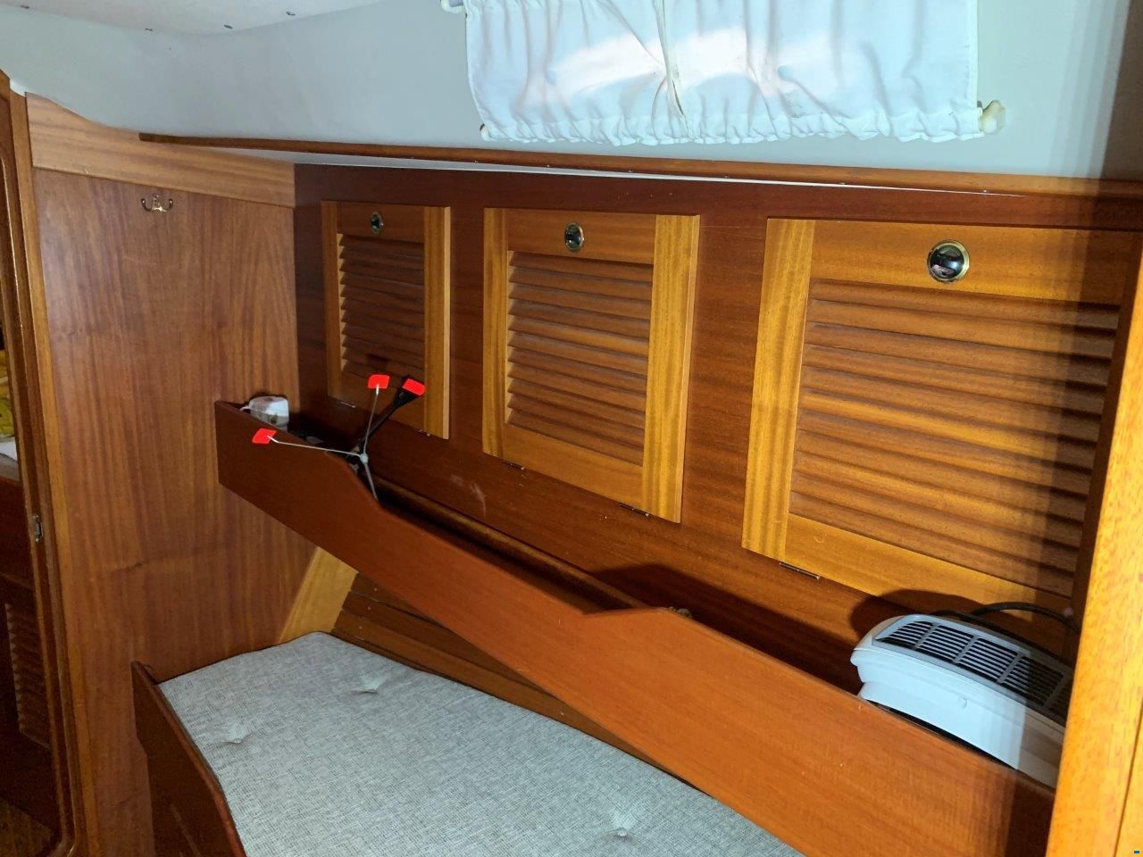Hallberg-Rassy 45