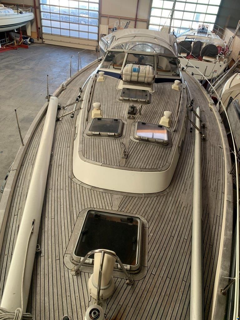 Hallberg-Rassy 45