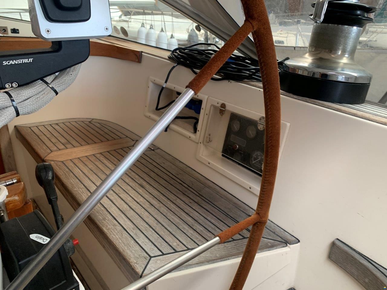 Hallberg-Rassy 45
