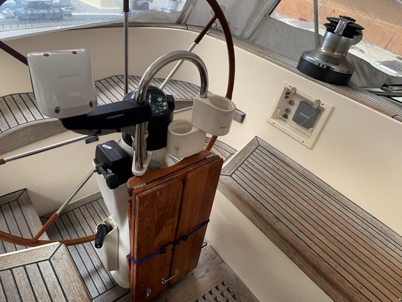 Hallberg-Rassy 45