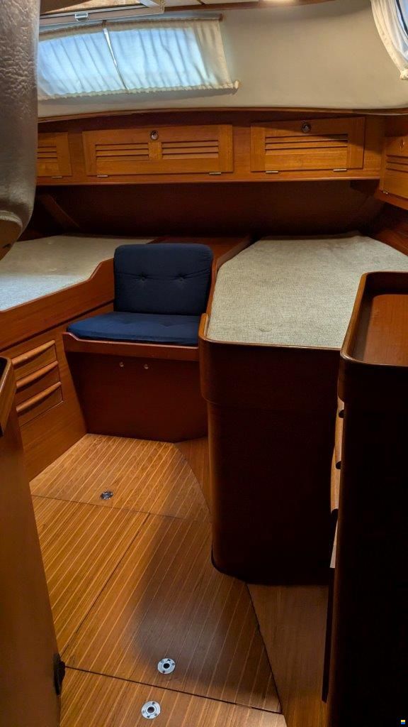 Hallberg-Rassy 45