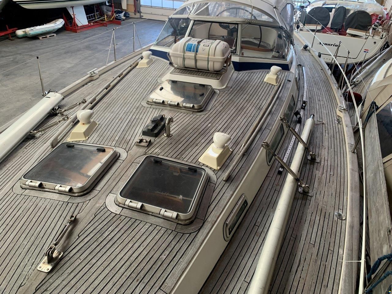 Hallberg-Rassy 45