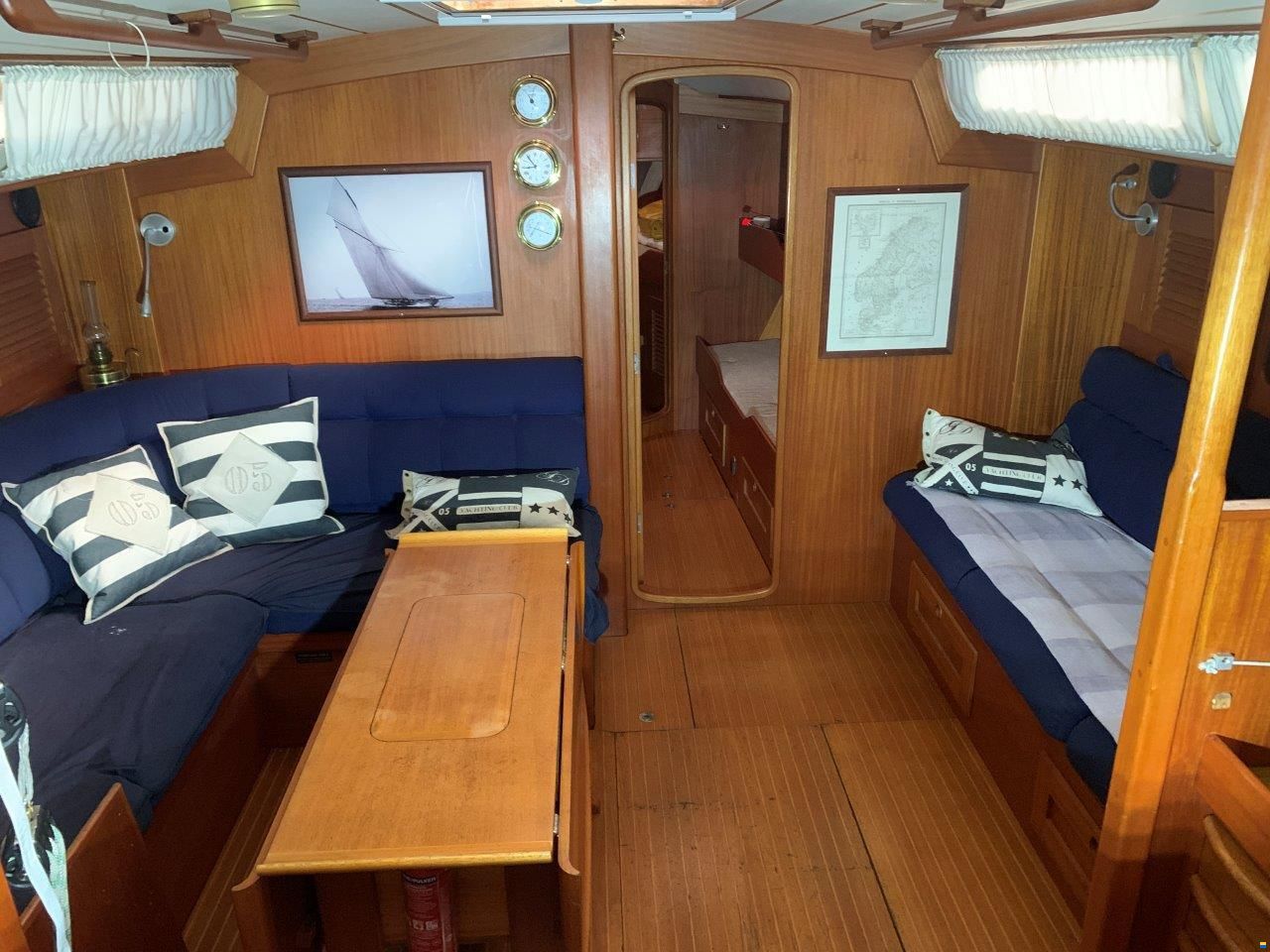 Hallberg-Rassy 45