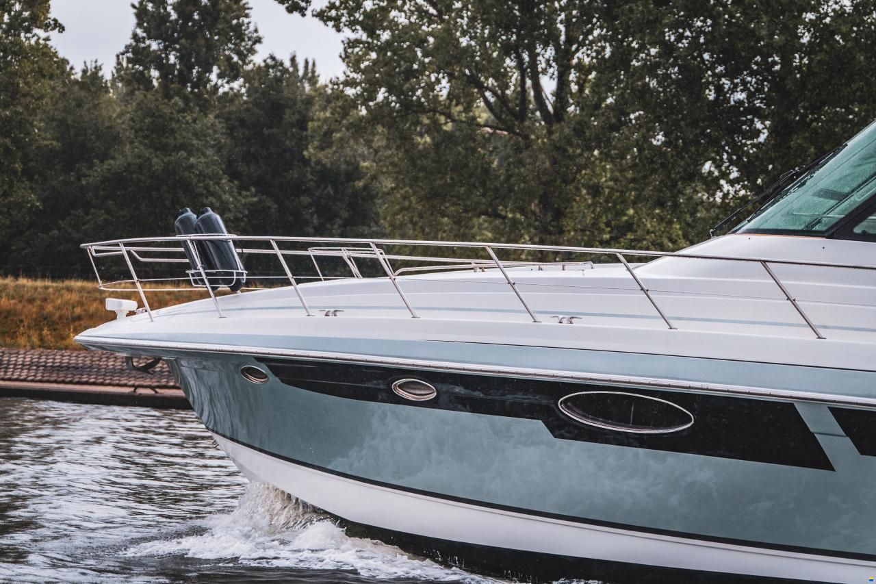 Formula 45 Yacht
