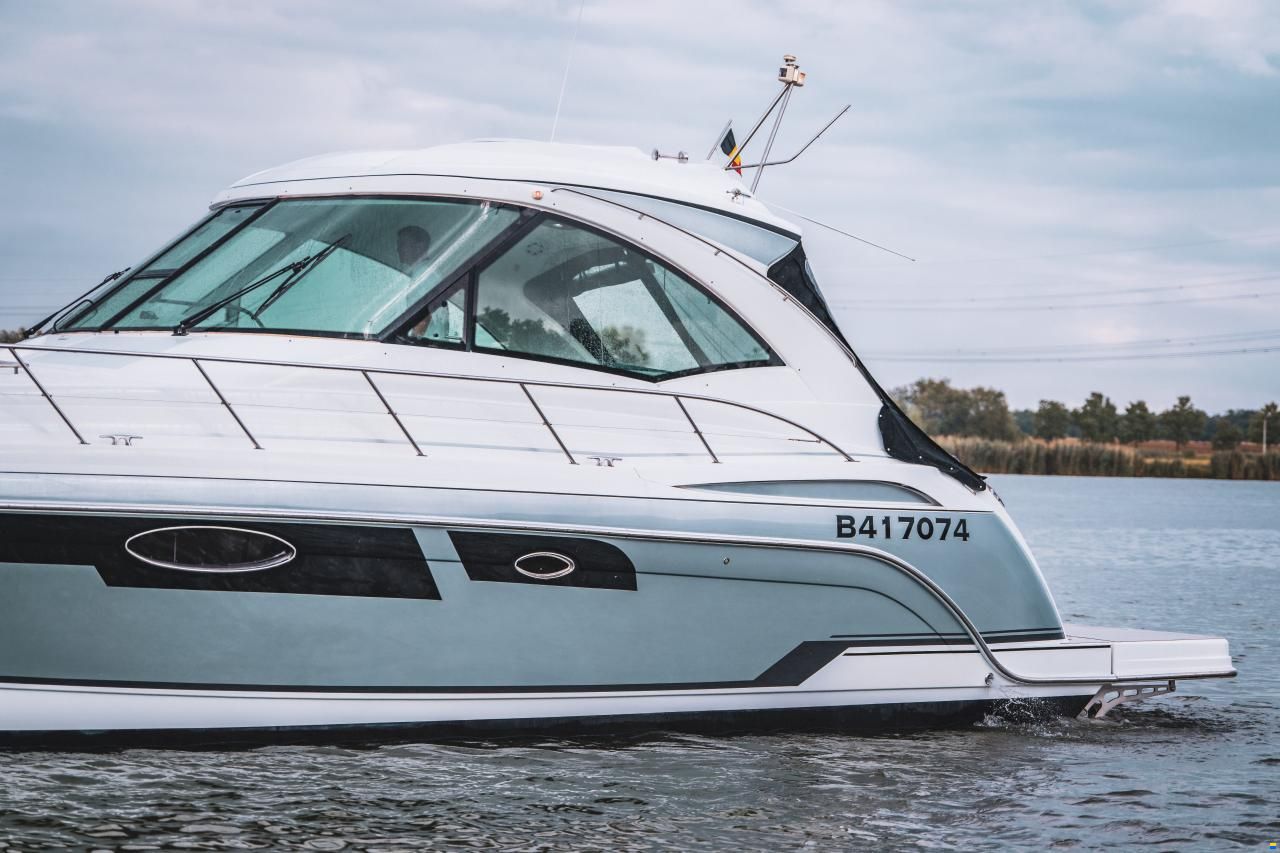 Formula 45 Yacht